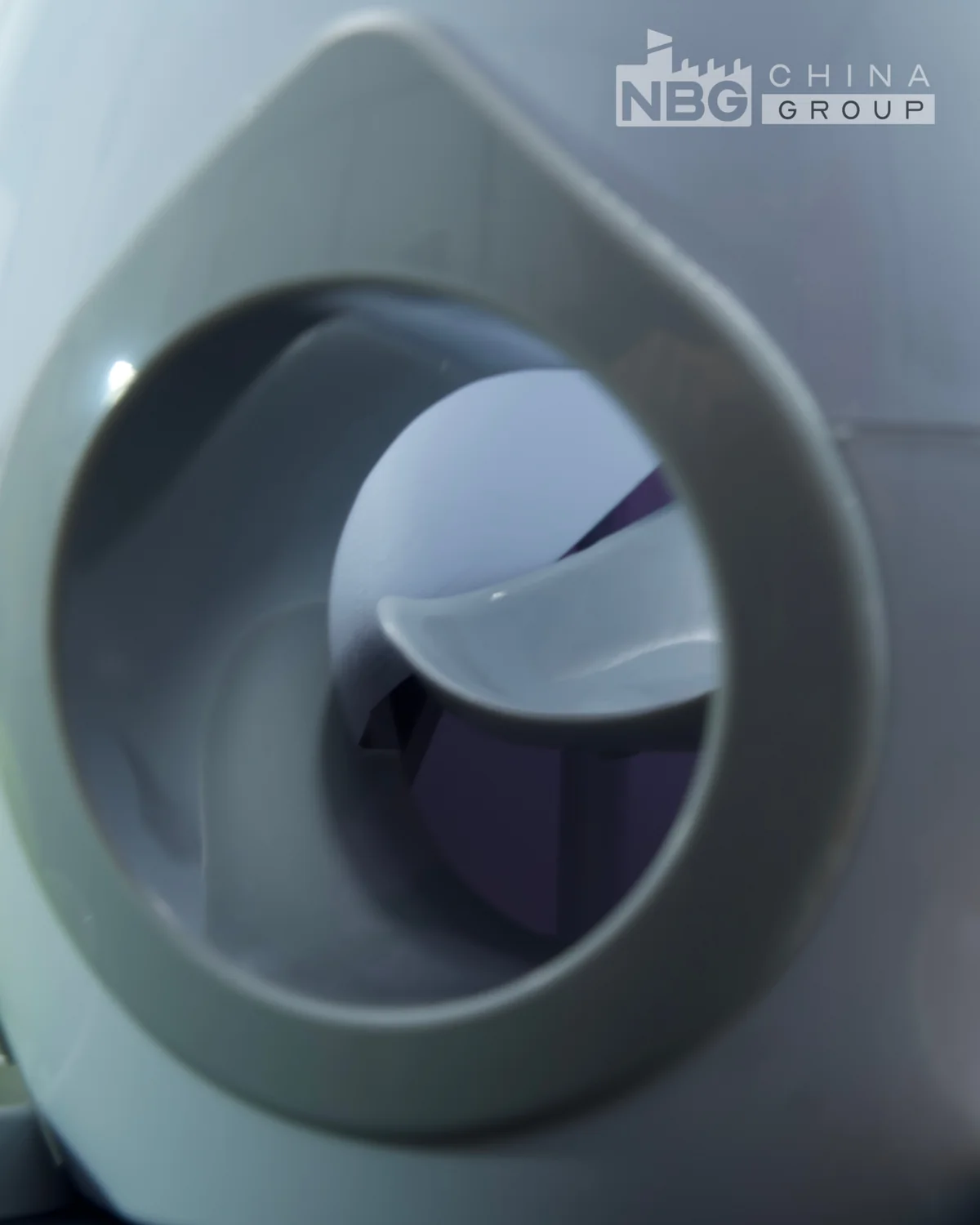 Front access detail of the interactive reward device
